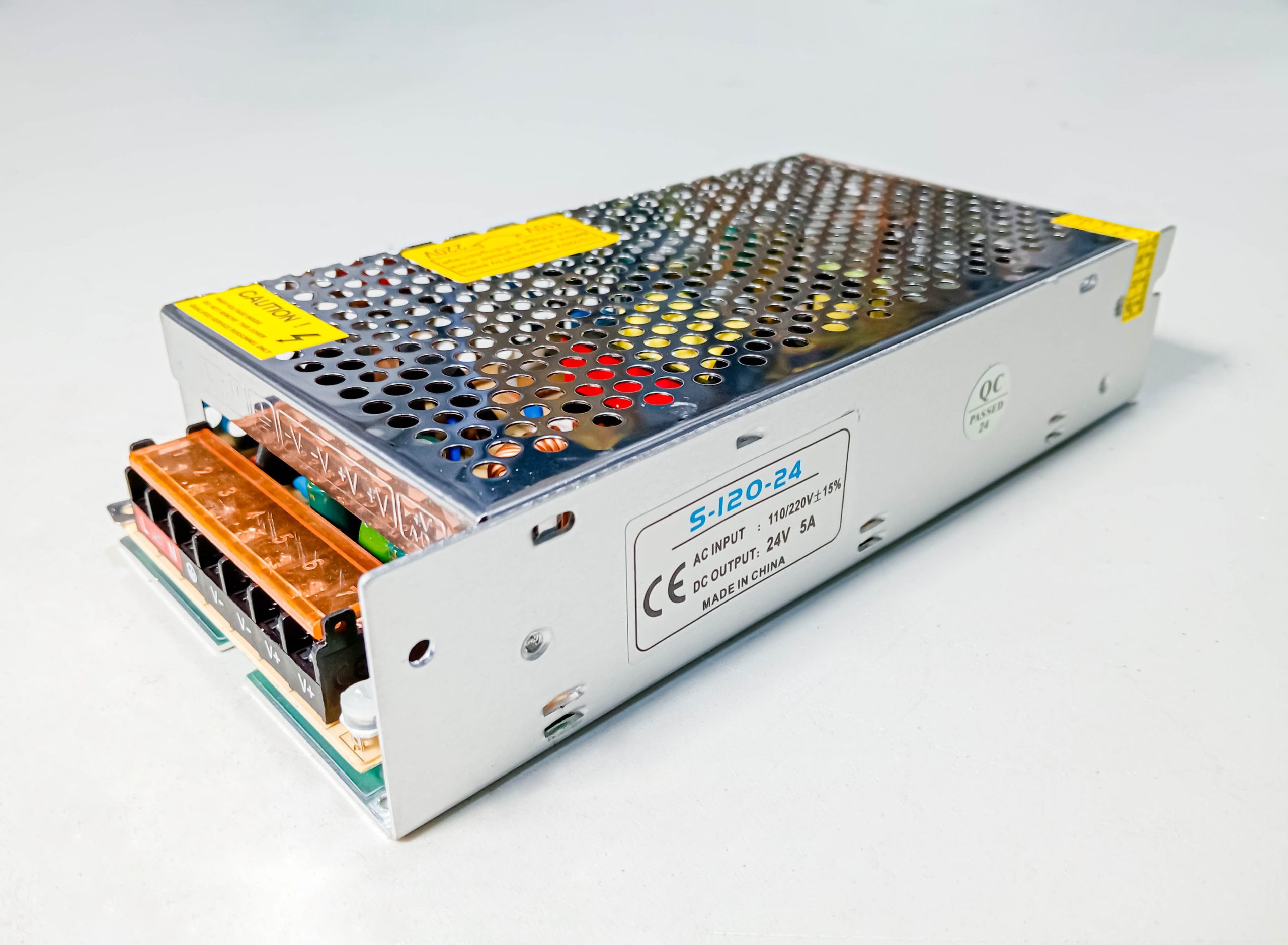 FUENTE DE ALIMENTACIÓN 24V 5A S-120-24