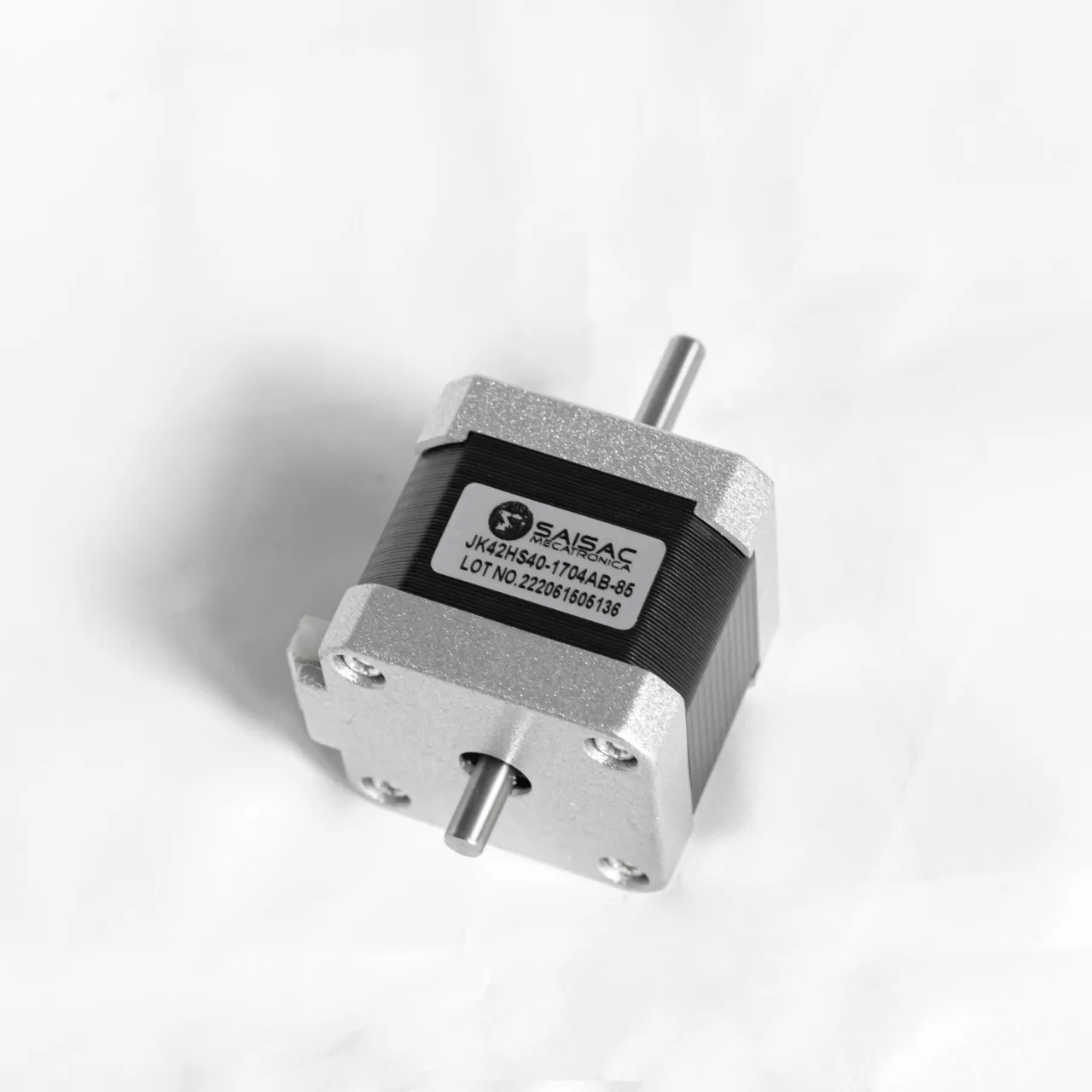MOTOR PAP NEMA 17 1.7A DOBLE EJE JK42HS40-1704AB-85